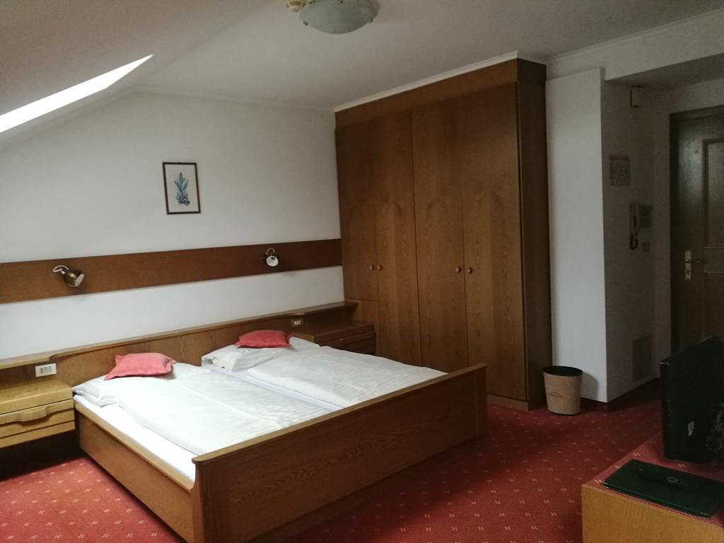 Residence Terentis Теренто Екстериор снимка