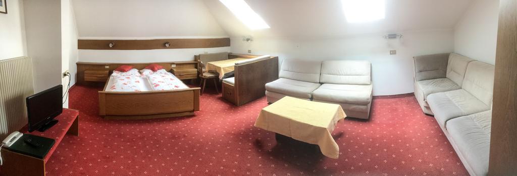 Residence Terentis Теренто Екстериор снимка